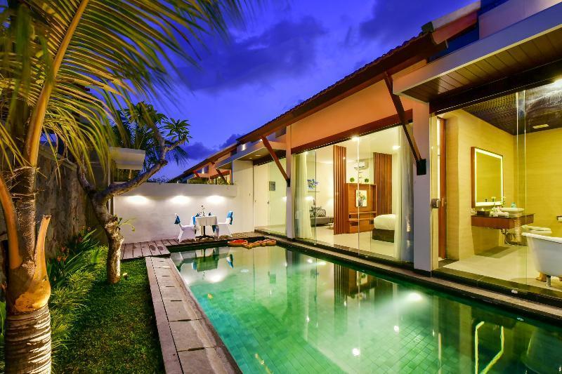 Del Cielo Villa Seminyak Esterno foto