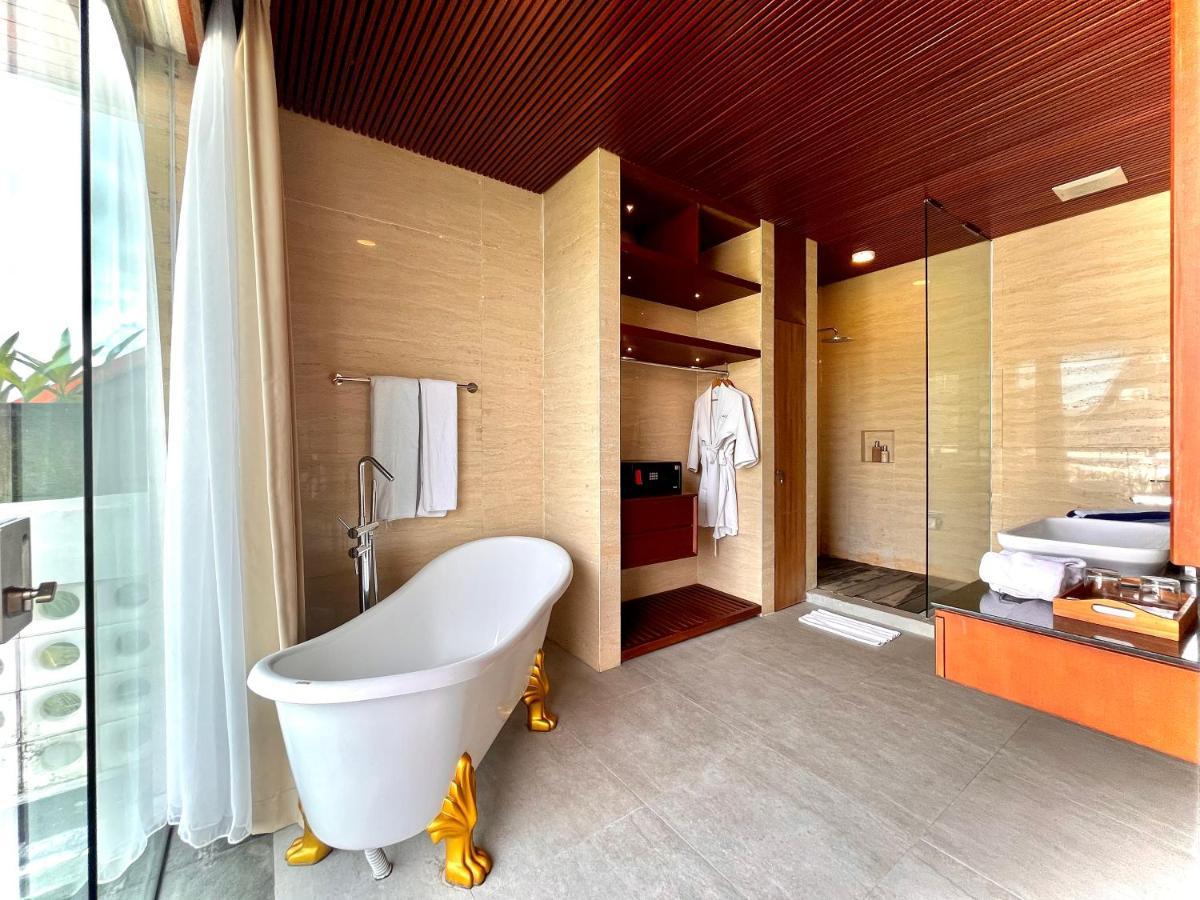 Del Cielo Villa Seminyak Esterno foto